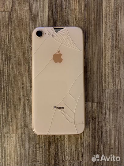 iPhone 8, 64 ГБ