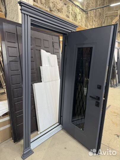 Дверь входная металлическая уличная в дом