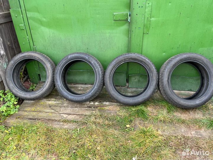 Bridgestone Blizzak DM-V2 235/55 R19