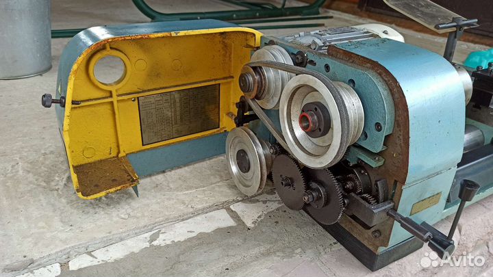 Токарный станок 