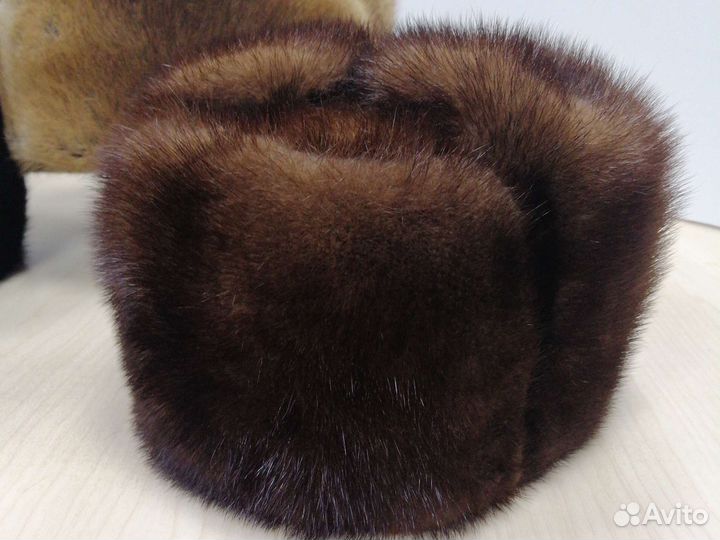 Мужская шапка