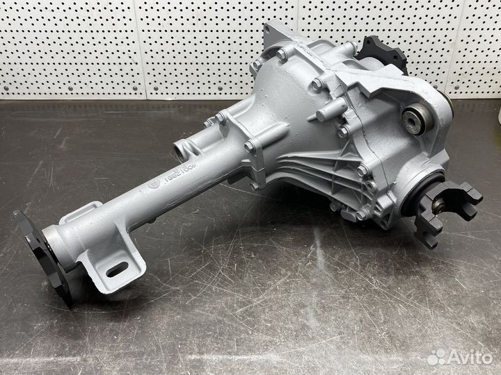 Передний мост Chevrolet Tahoe 3.42 15860079