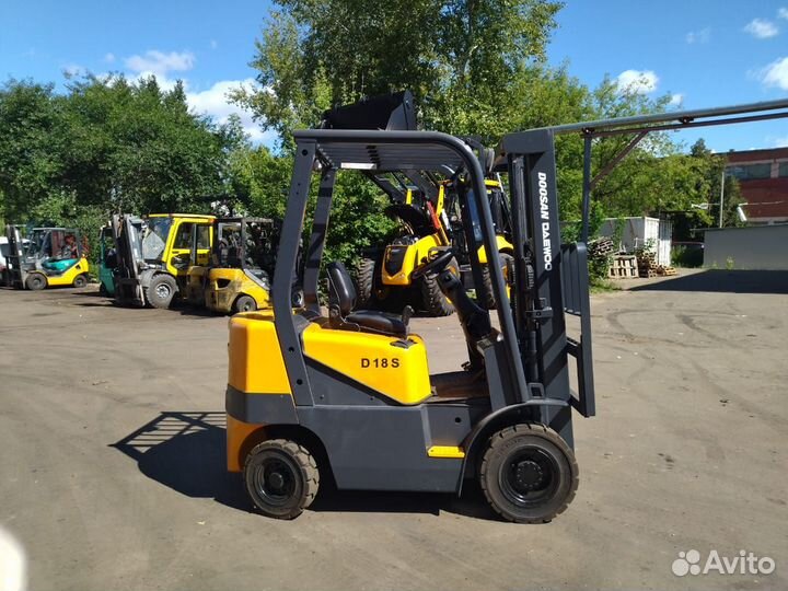 Вилочный погрузчик DOOSAN D18S-2, 2001