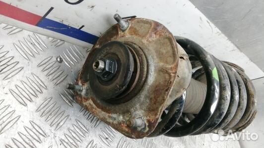 Стойка передняя левая volvo XC90 1 (HKR16K501)