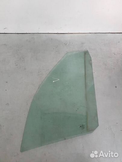 Стекло двери передней правой Saab 9-3 2 2005