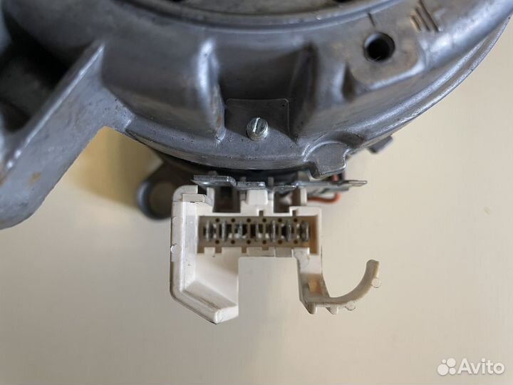 Мотор стиральной машины Electrolux (Б/У)