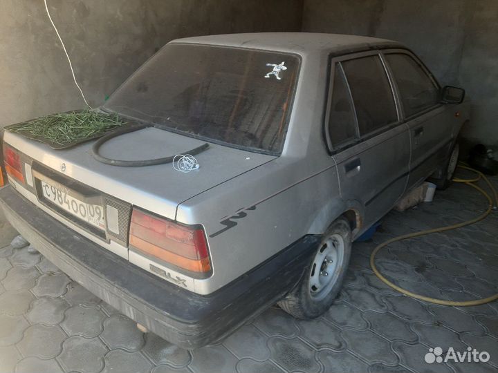 В разборе nissan sunny кузов n13 двс cd17
