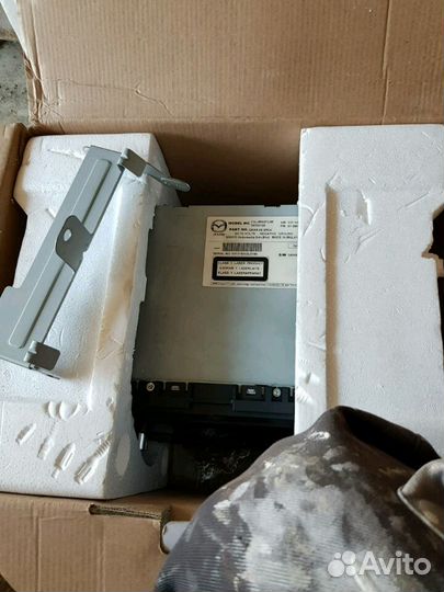 Автомобильная магнитола на мазду 6