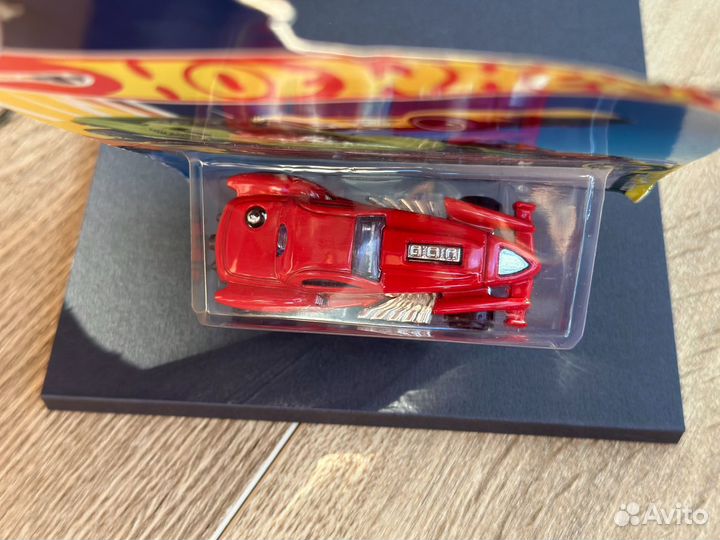 Машинка Hot wheels новая