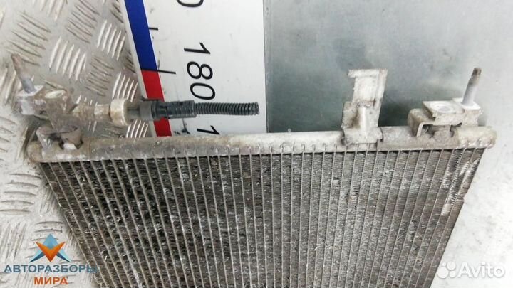 Радиатор кондиционера Opel Astra J 2010