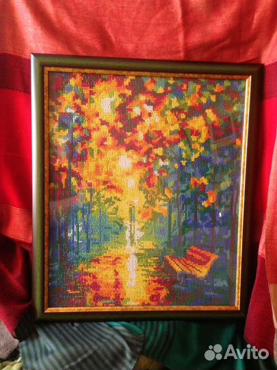 Картина осень вышита алмазная мозайка имеется в на