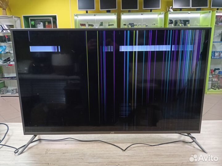 Телевизор JVC LT-42M450 на запчасти