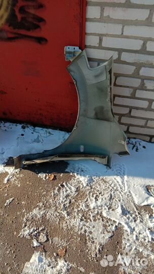 Крыло переднее правое Ниссан Тиида 2008