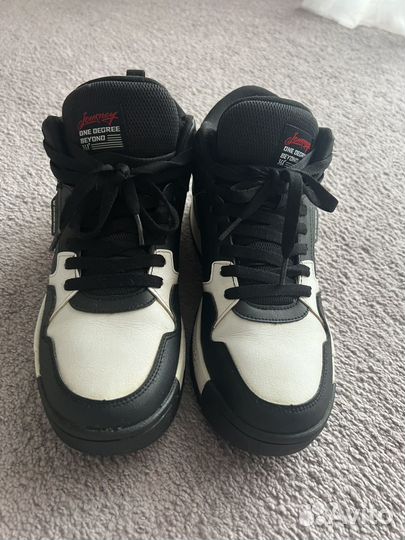 Кроссовки утепленные зима-осень