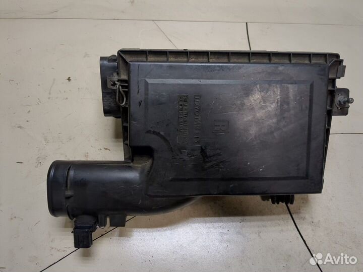 Корпус воздушного фильтра Lexus LS460, 2009