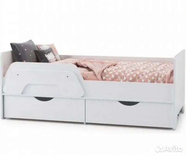 Кровать с ящиками моби уна детская