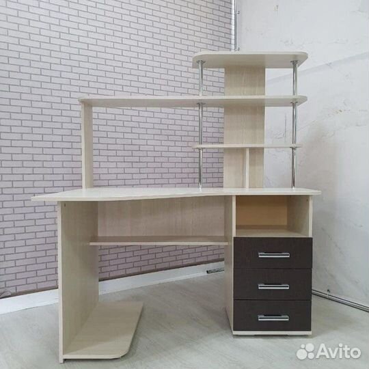 Компьютерный стол Форест7