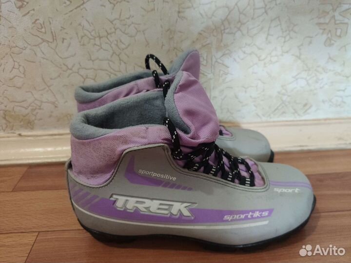 Лыжные ботинки детские