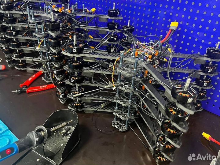 Дрон, беспилотник специального назначения