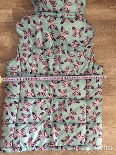 Продаю жилетку,шапочку и снуд