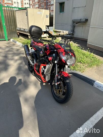 Aprilia Tuono 1000 2004 г