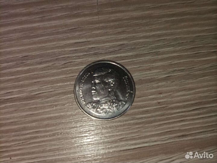 Манета 1 бат