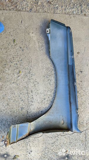 Правое переднее крыло ваз 2110