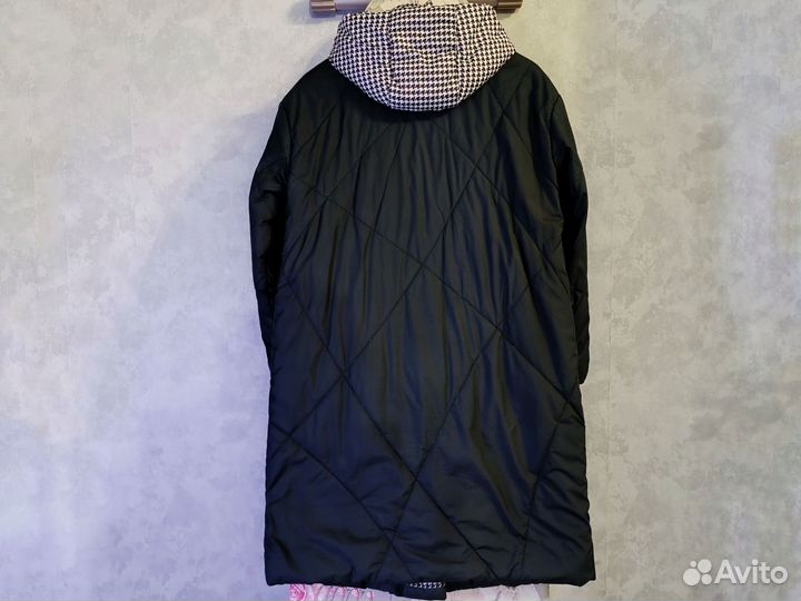 Женская демисезонная куртка 48 размер
