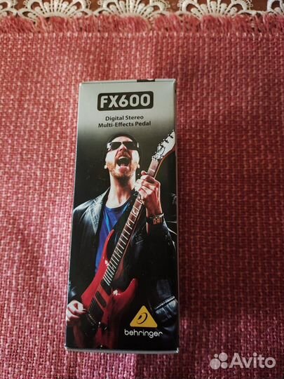Педаль эффектов behringer