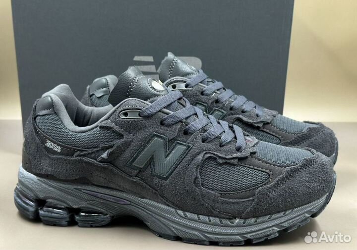 Кроссовки New Balance 2002R gray