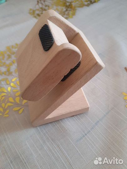 Подставка для часов