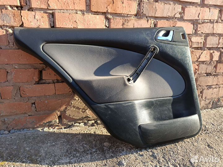 Обшивка/карта двери Skoda Octavia A4 универсал