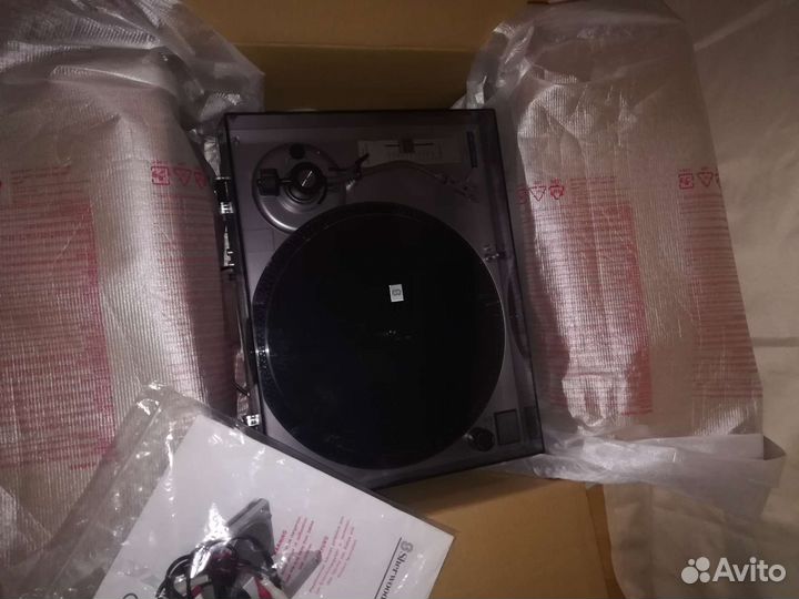 Электро проигрыватель для винила