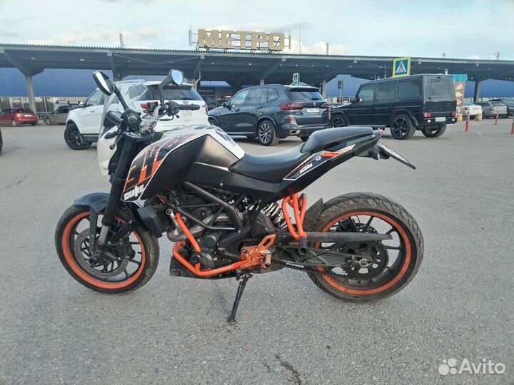 KTM duke 390