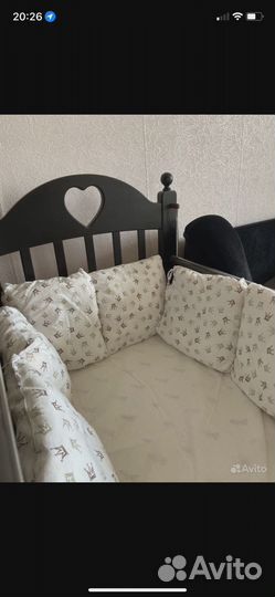 Детская кроватка