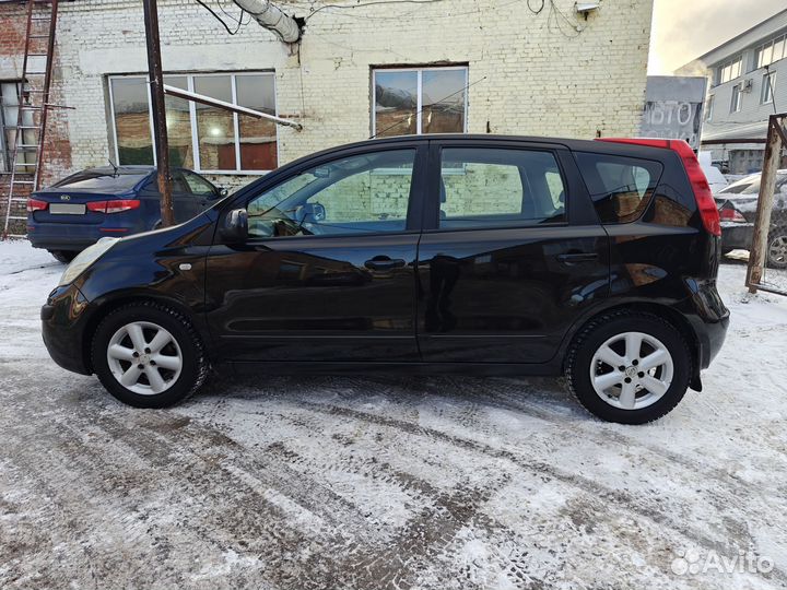 Nissan Note 1.6 МТ, 2006, 268 299 км