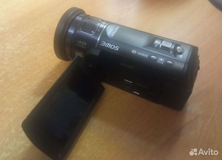 Panasonic HC-X810
