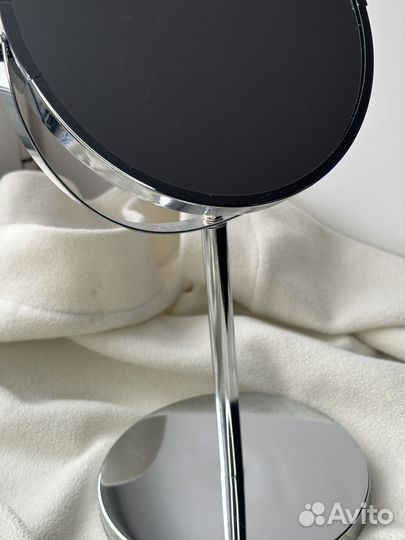 Зеркало косметическое с подставкой