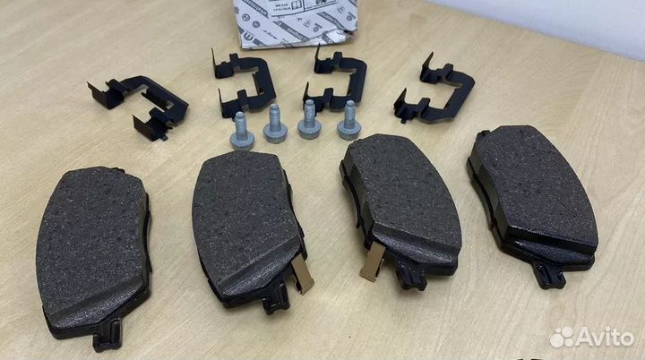 Передние колодки Fiat 500 X