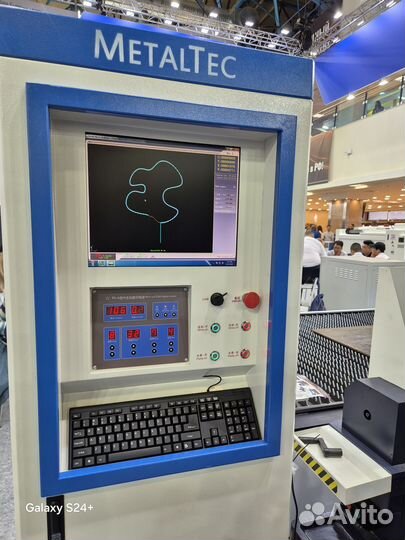 Электроэрозионный станок по металлу DK 7745M