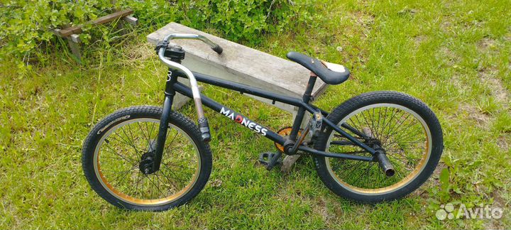 Веломипед BMX Madness