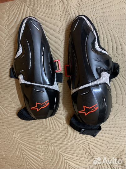 Мото перчатки, боты, черепаха