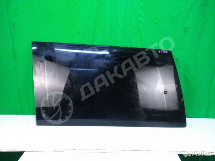 Стекло кузовное глухое левое Mercedes-Benz V W638