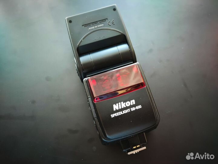 Вспышка Nikon