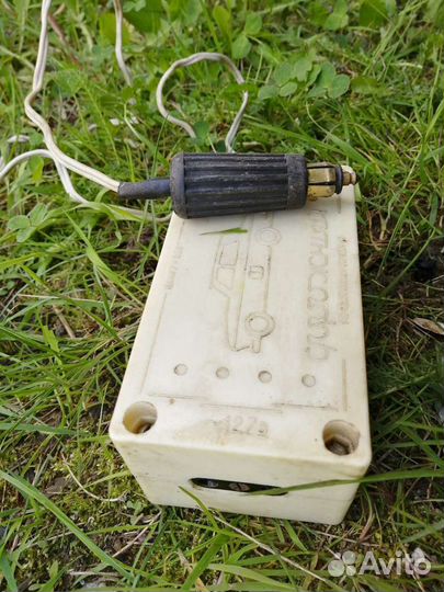 Преобразователь напряжения дорожный для авто