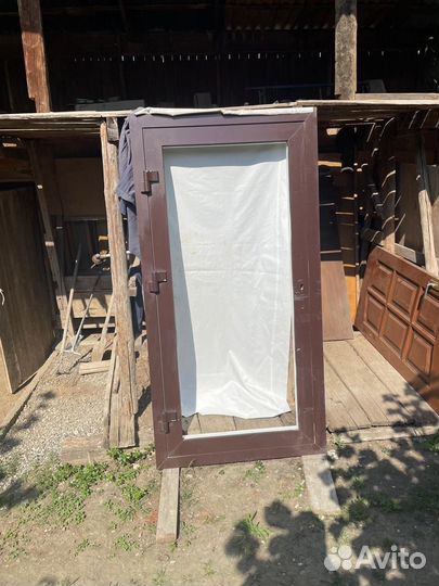 Дверь входная алюминиевая