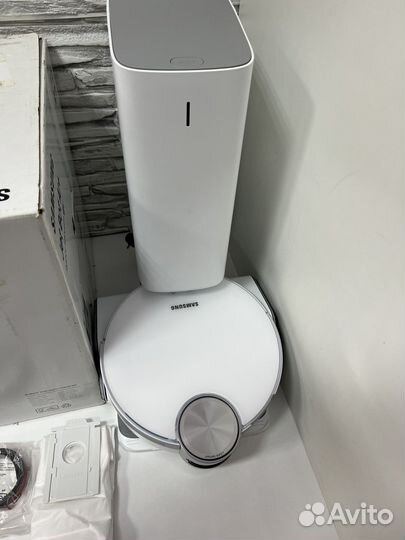 Робот пылесос Samsung