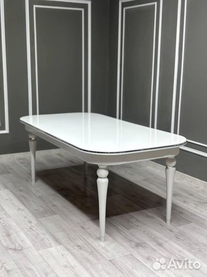 Стол в гостиную \ оплата при получении