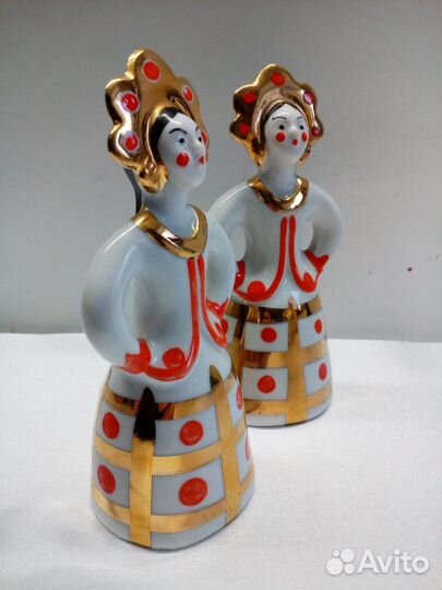 Фарфоровая статуэтка Матрёшка Дулево