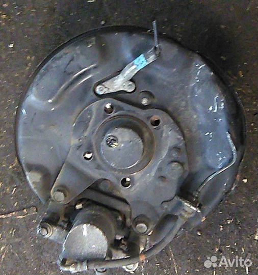 Ступица колеса задняя правая Toyota Alphard